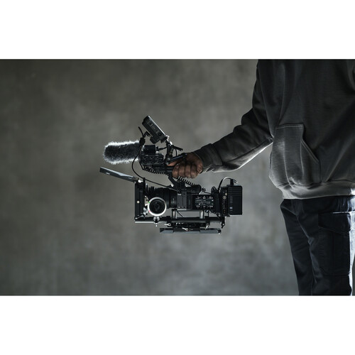 فیلمبرداری حرفه ای با دوربین سونی Sony FX2